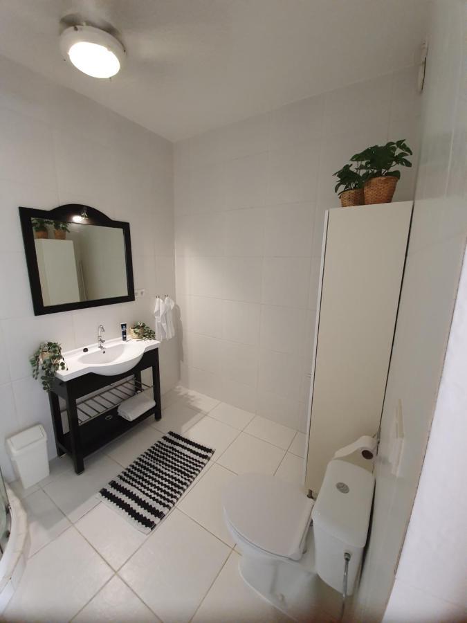 A2 Apartment Budget At Jan Thiel Curacao Экстерьер фото