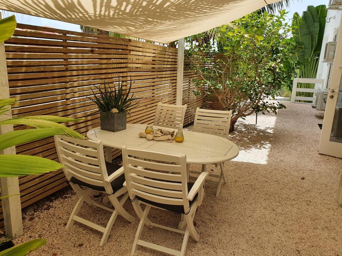 A2 Apartment Budget At Jan Thiel Curacao Экстерьер фото